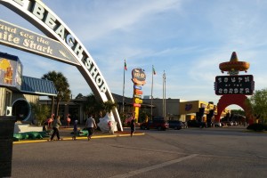 The SOB sign and beach shop